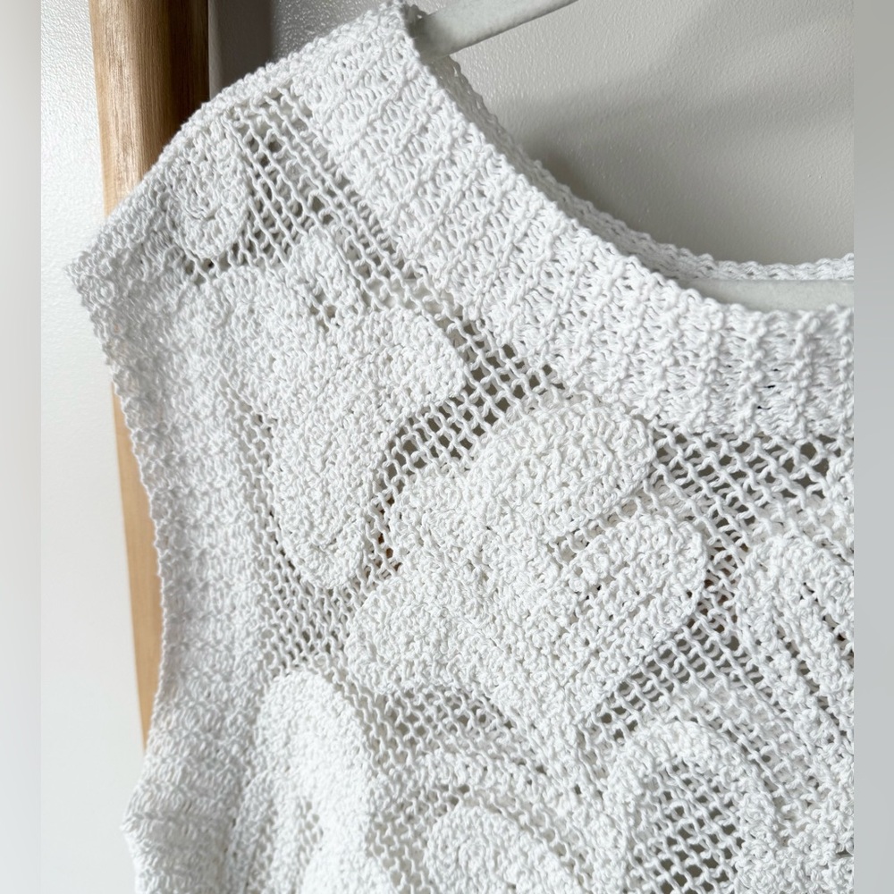 POL Romantic Boho Round Neck White Crochet Loose Knit Sleeveless Sweater Top OS - Picture 11 of 15